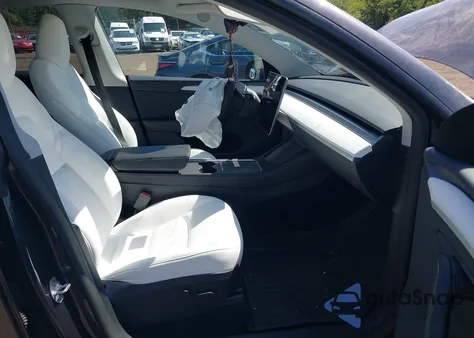 2024 Tesla Model Y Long Range Dual Motor All-Wheel Drive from USA, damaged, VIN 7SAYGDEE6RA294948